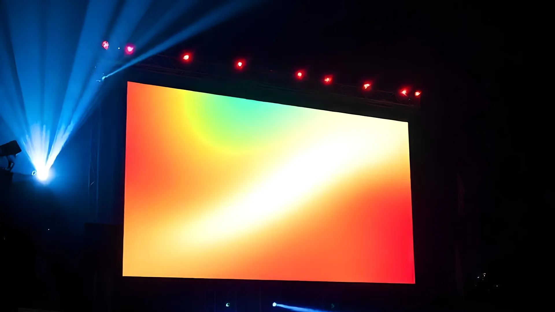 image of Votre Marque Sous les Feux des Projecteurs